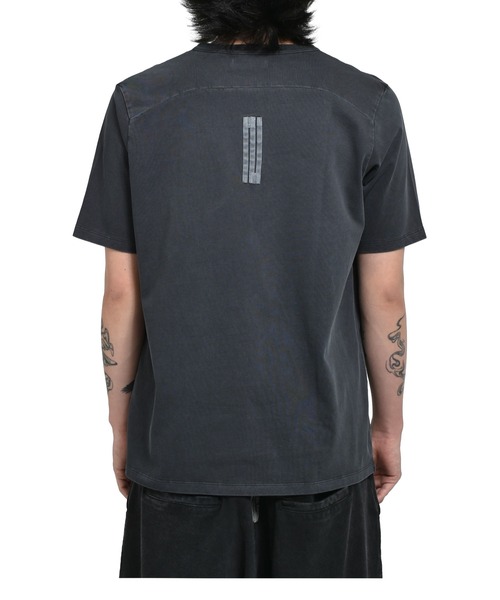 Neutral Untitled(ニュートラルアンタイトルド)の「FIT TEE(Tシャツ/カットソー・メンズ・ブラック/グレー/ベージュ・MEDIUM/LARGE/X-LARGE)」の7枚目の写真