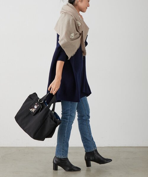 BEARDSLEY(ビアズリー)の「《CITRUS》ドッグ刺繍ストール(ストール/ショール・レディース・ベージュ・FREE)」の7枚目の写真