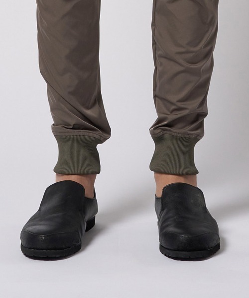 wjk（ダヴルジェイケイ）の「mko13194- combination slip-on shoes スリッポンシューズ(8994 bt51h)（スリッポン・メンズ・ブラック・41/42/43）」の8枚目の写真