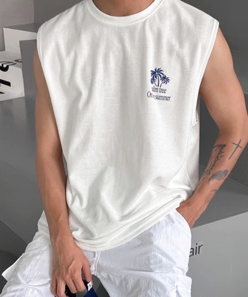 NOWLE（ノウル）の「【NOWLE】リゾートスタイル パームツリー サマー ノースリーブ Tシャツ（タンクトップ・メンズ・ホワイト/ブルー/ブラック・FREE）」の2枚目の写真