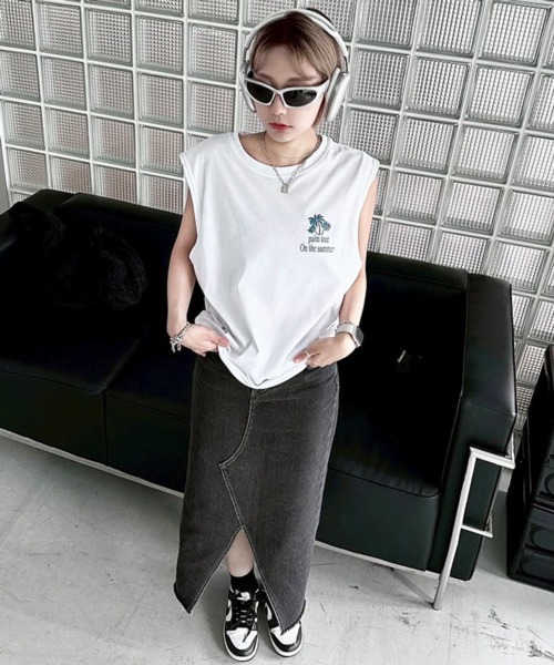 NOWLE（ノウル）の「【NOWLE】リゾートスタイル パームツリー サマー ノースリーブ Tシャツ（タンクトップ・メンズ・ホワイト/ブルー/ブラック・FREE）」の6枚目の写真