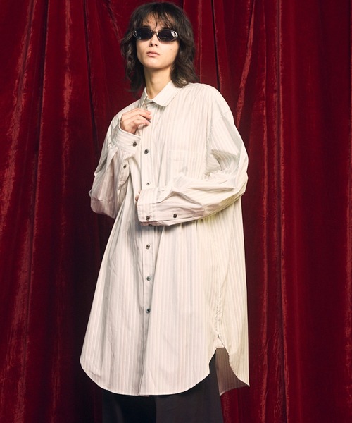 MAISON SPECIAL(メゾンスペシャル)の「《UNISEX》【Italian Dead Stock Fabric】Prime-Over Maxi Shirts Coat/プライムオーバーマキシシャツコート【MAISON SPECIAL/メゾンスペシャル】(シャツ/ブラウス・メンズ・サックスブルー/ブラウン/ホワイト/イエロー/グリーン/チャコールグレー/グレー・2/1)」の5枚目の写真