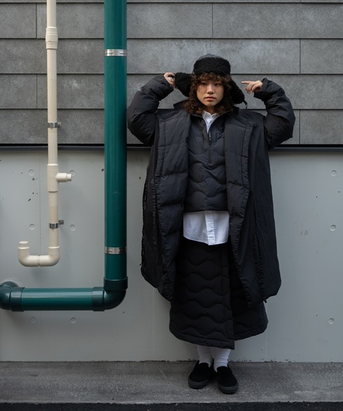 Snow Peak（スノーピーク）の「Snow Peak / Seamless Quilted Down Pullover  シームレスキルティングダウンプルオーバー（ダウンジャケット/コート・メンズ・ブラック/オリーブ・S/M/L/XL）」の3枚目の写真