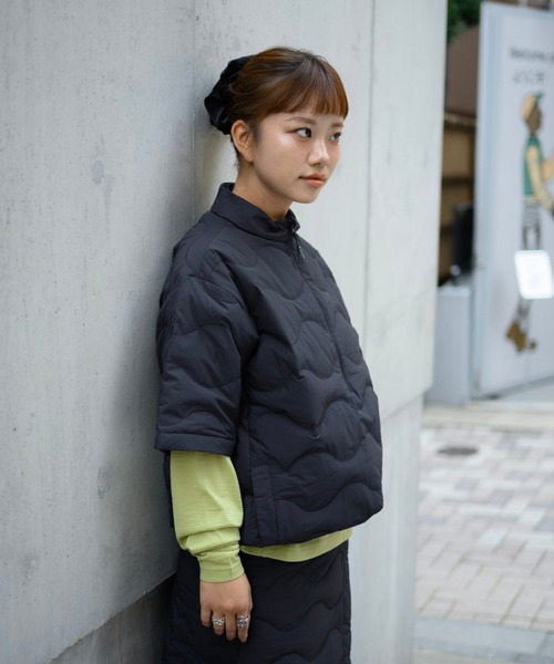 Snow Peak（スノーピーク）の「Snow Peak / Seamless Quilted Down Pullover  シームレスキルティングダウンプルオーバー（ダウンジャケット/コート・メンズ・ブラック/オリーブ・S/M/L/XL）」の9枚目の写真