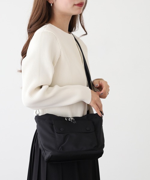 crossi（クロッシー）の「Crossi BIGポケット付ナイロン2WAYバッグ Nylon（トートバッグ・レディース・ブラック/カーキ・FREE）」の22枚目の写真