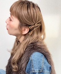 lus.（ラスドット）の「lus. 2点セット フェイクスエード細リボンヘアクリップ（ヘアピン）」