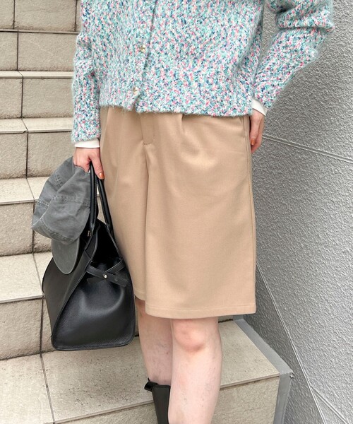 fredy couleur（フレディクルール）の「裏起毛サキソニータックハーフパンツ（その他パンツ・レディース・キャメル/ブラック・36/38）」の10枚目の写真