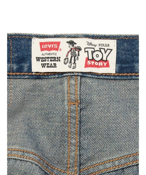LEVI’S® TOY STORY ウエスタン フレア ジーンズ LEVI'S® x TOY STORY ウエスタン フレア ジーンズ - メルカリ