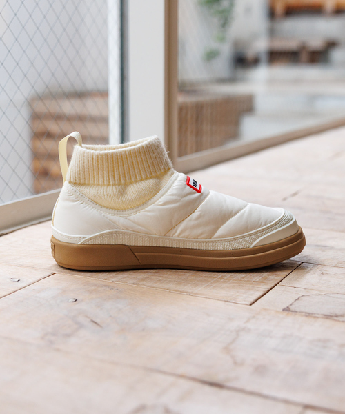 HUNTER(ハンター)の「【HUNTER/ハンター】イン/アウト ニッティド カフ スリッパ― ブーツ/KNITTED CUFF BOOT/ブーツ/スリッポン/お出かけ【WEB限定】(スリッポン・レディース・オフホワイト/ブラック・22/23/24/25)」の15枚目の写真