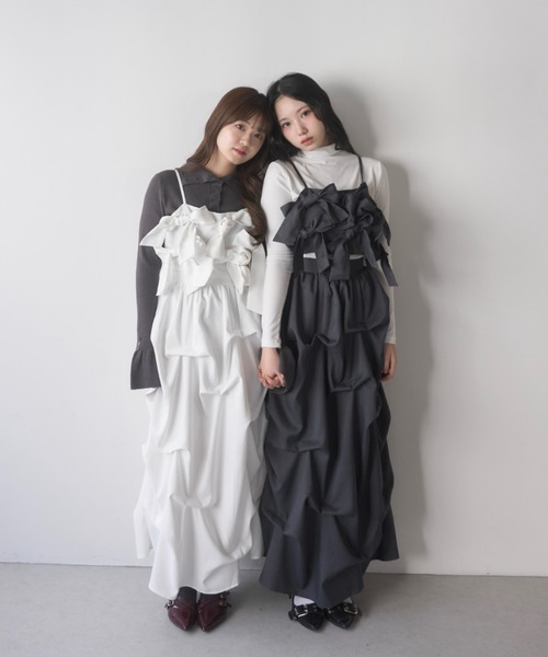 mellowneon（メロウネオン）の「リボンビスチェタックスカートセットアップ（セットアップ・レディース・チャコールグレー/アイボリー・SMALL/MEDIUM）」の11枚目の写真