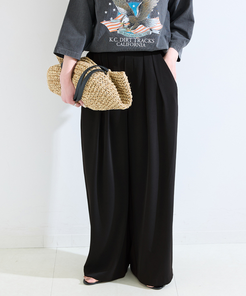 B.C STOCK(ベーセーストック)の「《追加3》【WEB限定】ウォッシャブル / タックワイドパンツ(スラックス・レディース・ベージュ/ブラック/ブラウン・SMALL/MEDIUM)」の7枚目の写真