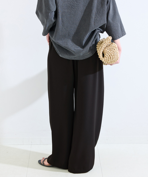 B.C STOCK(ベーセーストック)の「《追加3》【WEB限定】ウォッシャブル / タックワイドパンツ(スラックス・レディース・ベージュ/ブラック/ブラウン・SMALL/MEDIUM)」の9枚目の写真