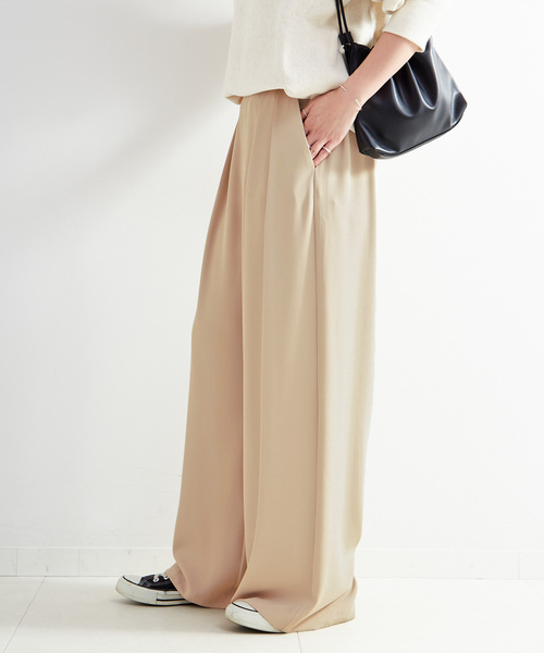 B.C STOCK(ベーセーストック)の「《追加3》【WEB限定】ウォッシャブル / タックワイドパンツ(スラックス・レディース・ブラック/ベージュ/ブラウン・SMALL/MEDIUM)」の15枚目の写真