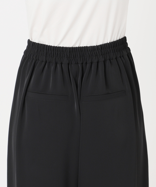 B.C STOCK(ベーセーストック)の「《追加3》【WEB限定】ウォッシャブル / タックワイドパンツ(スラックス・レディース・ブラック/ベージュ/ブラウン・SMALL/MEDIUM)」の10枚目の写真