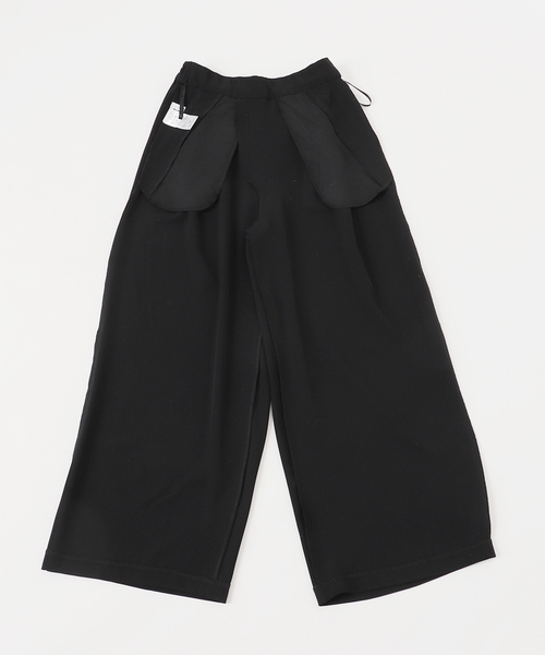 B.C STOCK(ベーセーストック)の「《追加3》【WEB限定】ウォッシャブル / タックワイドパンツ(スラックス・レディース・ブラック/ベージュ/ブラウン・SMALL/MEDIUM)」の8枚目の写真