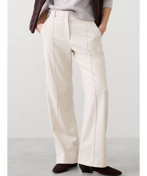 BANANA REPUBLIC FACTORY STORE(バナナリパブリック ファクトリーストア)の「BANANA REPUBLIC FACTORY STORE ワイドレッグ ウルトラハイライズ ブラッシュド ピンタックパンツ(その他パンツ・レディース・ブラック/アイボリー/ネイビー/ベージュ・2/0/8/6/4)」の2枚目の写真