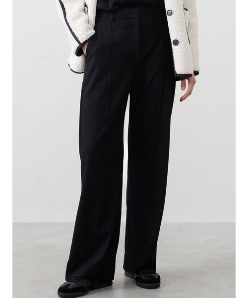 BANANA REPUBLIC FACTORY STORE(バナナリパブリック ファクトリーストア)の「BANANA REPUBLIC FACTORY STORE ワイドレッグ ウルトラハイライズ ブラッシュド ピンタックパンツ(その他パンツ・レディース・ブラック/アイボリー/ネイビー/ベージュ・2/0/8/6/4)」の3枚目の写真