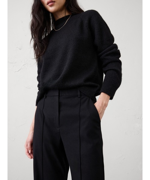 BANANA REPUBLIC FACTORY STORE(バナナリパブリック ファクトリーストア)の「BANANA REPUBLIC FACTORY STORE ワイドレッグ ウルトラハイライズ ブラッシュド ピンタックパンツ(その他パンツ・レディース・ブラック/アイボリー/ネイビー/ベージュ・2/0/8/6/4)」の6枚目の写真