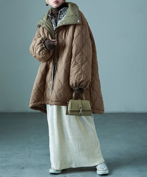 Fashion Letter(ファッションレター)の「オーバーサイズ リバーシブル モンスターパーカコート(ダウンジャケット/コート・レディース・ブラック/カーキ/ベージュ・M)」の3枚目の写真