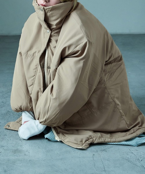 Fashion Letter(ファッションレター)の「オーバーサイズ リバーシブル モンスターパーカコート(ダウンジャケット/コート・レディース・ブラック/カーキ/ベージュ・M)」の4枚目の写真