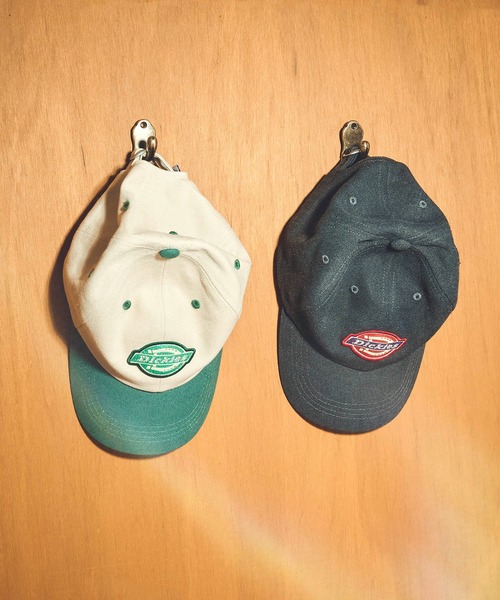 Casselini（キャセリーニ）の「【Dickies × Casselini】ラインストーンロゴキャップ（キャップ・レディース・ボルドー/ホワイト/ブラウン/チャコール・FREE）」の5枚目の写真