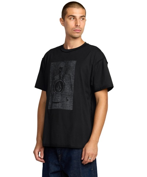 VOLCOM(ボルコム)の「VOLCOM POVJ SST/ボルコム半袖Tシャツ(Tシャツ/カットソー・メンズ・ブラック・MEDIUM/LARGE/X-LARGE/XX-LARGE)」の6枚目の写真