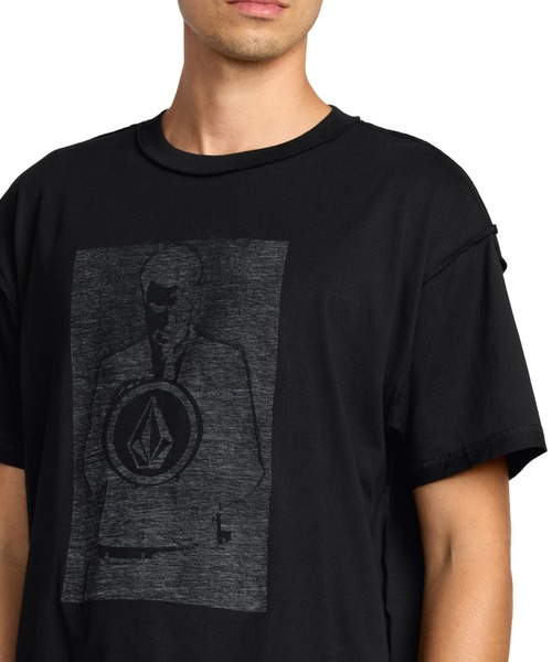 VOLCOM(ボルコム)の「VOLCOM POVJ SST/ボルコム半袖Tシャツ(Tシャツ/カットソー・メンズ・ブラック・MEDIUM/LARGE/X-LARGE/XX-LARGE)」の5枚目の写真