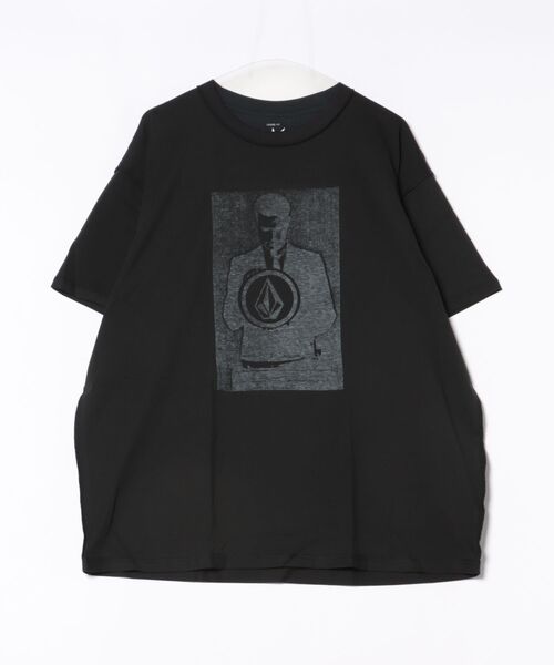 VOLCOM(ボルコム)の「VOLCOM POVJ SST/ボルコム半袖Tシャツ(Tシャツ/カットソー・メンズ・ブラック・MEDIUM/LARGE/X-LARGE/XX-LARGE)」の2枚目の写真
