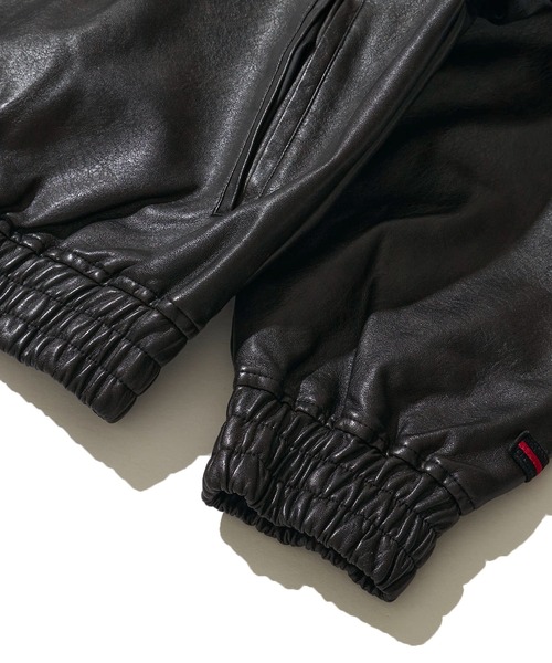 ADPOSION（アドポーション）の「【FUBU / フブ】Faux Leather Studs Patch Jacket / フェイクレザー スタッズ パッチ ジャケット（ブルゾン・メンズ・ブラック/ブラウン・LARGE/X-LARGE/MEDIUM）」の4枚目の写真