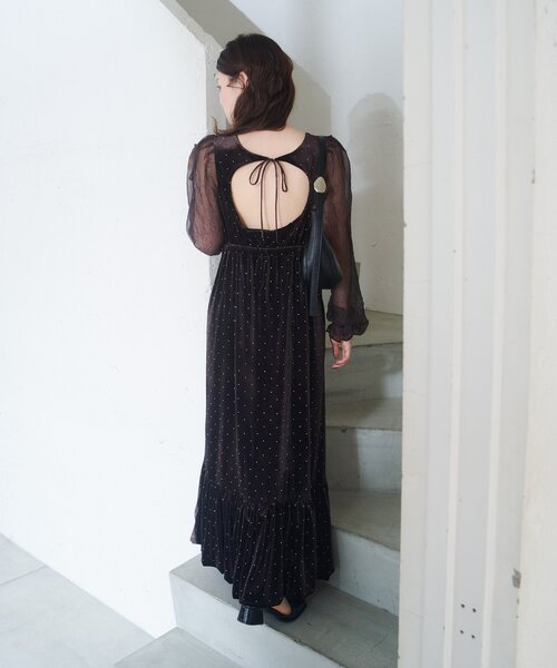 Kastane（カスタネ）の「【結婚式/オケージョン】ベロアスタッズワンピース（ワンピース・レディース・ブラック/ブラウン・1/0）」の7枚目の写真