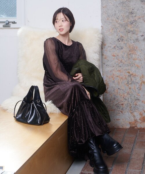 結婚式/オケージョン/2サイズ展開/WEB先行】ベロアスタッズワンピース