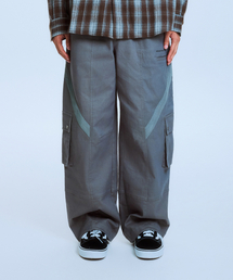 ARCHIVE BOLD（アーカイブボールド）の「MULTI UTILITY CARGO PANTS (GRAY)（ライダースジャケット）」