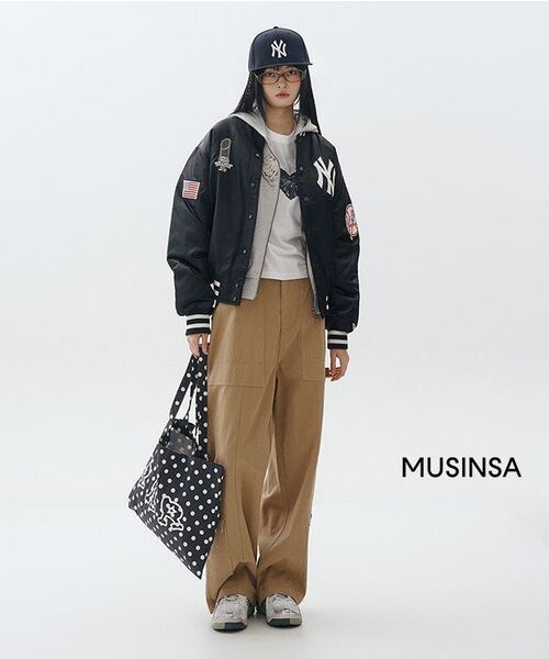 AAKAM(アーカム)の「Flowers Zip-Up Hoodie (Gray)(パーカー・レディース・その他・1/2)」の12枚目の写真