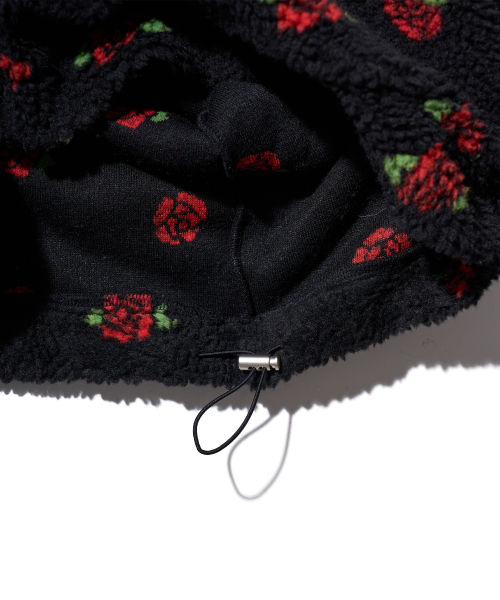 YOUHEE(ユヒ)の「ROSE PATTERN FLEECE ANORAK BLACK(その他アウター・レディース・その他・FREE)」の6枚目の写真