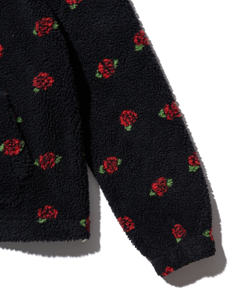 YOUHEE(ユヒ)の「ROSE PATTERN FLEECE ANORAK BLACK(その他アウター・レディース・その他・FREE)」の8枚目の写真