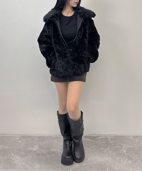 FOLLOWIN（フォロウィン）の「3color/ボリュームプードルボア ジャケット（その他アウター・レディース・ブラック/ホワイト/ブラウン・FREE）」の9枚目の写真