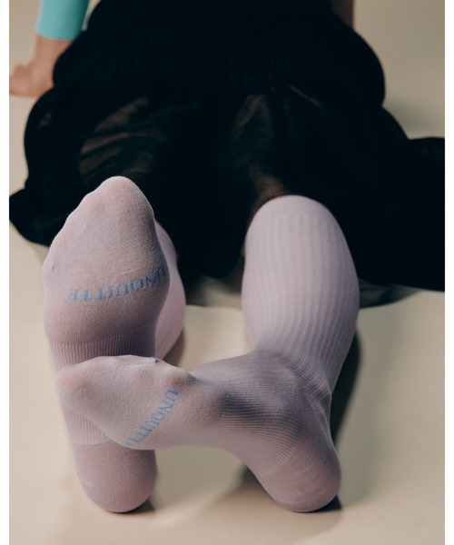 UNQUITTE（アンキュイット）の「【UNQUITTE】elitude socks  アンキュイット 着圧ソックス 新色追加（ソックス/靴下・レディース・ホワイト/チャコール/ブラック/ライトベージュ/ラベンダー/ミント/チャコールグレー・22-24cm/22-28cm/M(24cm)/L(25cm)）」の7枚目の写真