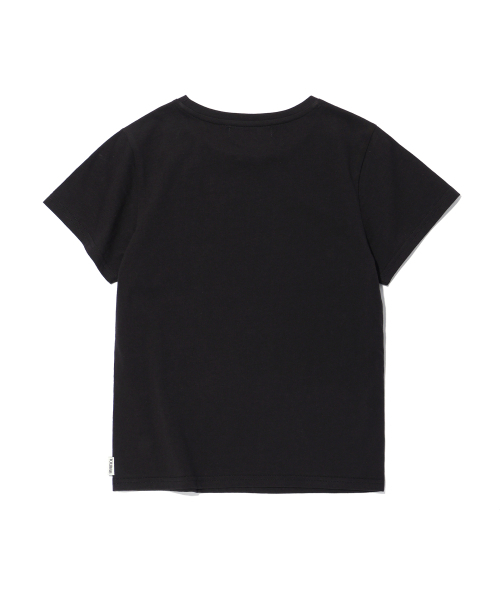 YOUHEE(ユヒ)の「NOT A KID GRAPHIC T-SHIRT BLACK(Tシャツ/カットソー・レディース・その他・FREE)」の10枚目の写真