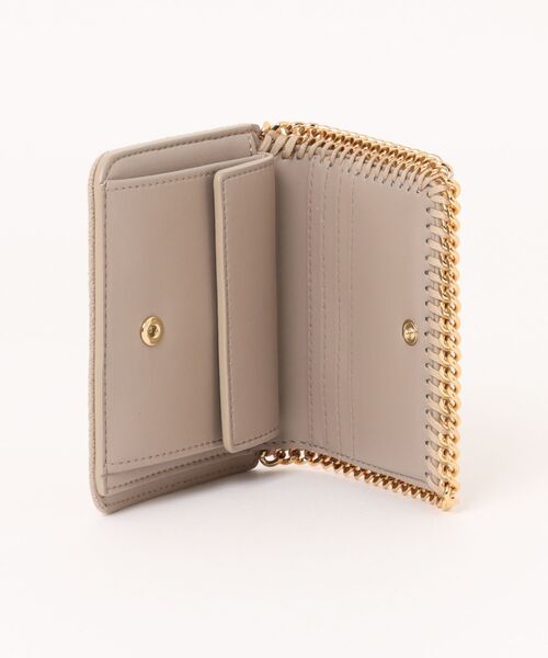 STELLA McCARTNEY（ステラマッカートニー）の「Falabella Bi-Fold Wallet / ファラベラ バイフォールド ウォレット（財布・レディース・クリーム・ONE SIZE）」の4枚目の写真