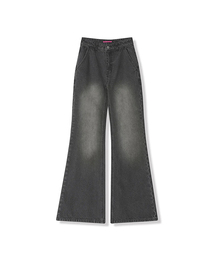 Vivacious（ビバシャス）の「Back Slender Bootscut Jeans BLACK（デニムパンツ・レディース）」