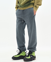 SOVERMENT（ソヴメント）の「980G ピグメントスウェットパンツ-ストーンネイビー-（スウェットパンツ）」