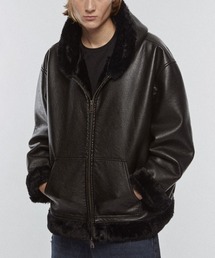 V2（ブイツー）の「V2／8224レザームートンジャケット（ブルゾン）」