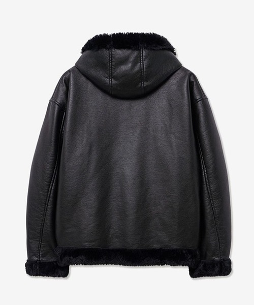 V2（ブイツー）の「V2／8224レザームートンジャケット（ブルゾン・メンズ・ブラック・MEDIUM/LARGE）」の11枚目の写真