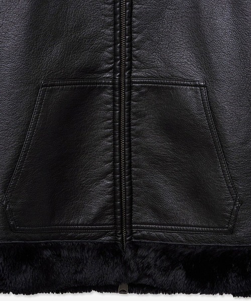 V2（ブイツー）の「V2／8224レザームートンジャケット（ブルゾン・メンズ・ブラック・MEDIUM/LARGE）」の15枚目の写真