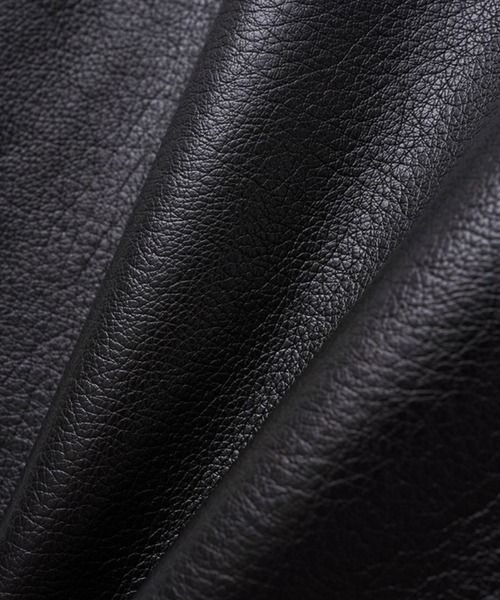 V2（ブイツー）の「V2／8224レザームートンジャケット（ブルゾン・メンズ・ブラック・MEDIUM/LARGE）」の17枚目の写真