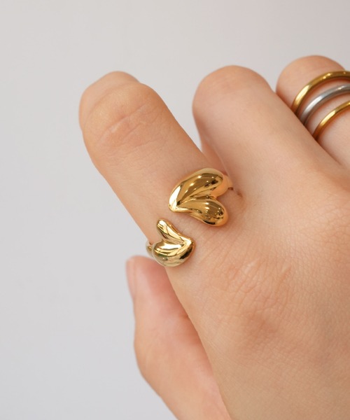 Port(ポート)の「【 Port / ポート 】 メタル ハート ハグリング(リング・レディース・シルバー/ゴールド・FREE)」の1枚目の写真