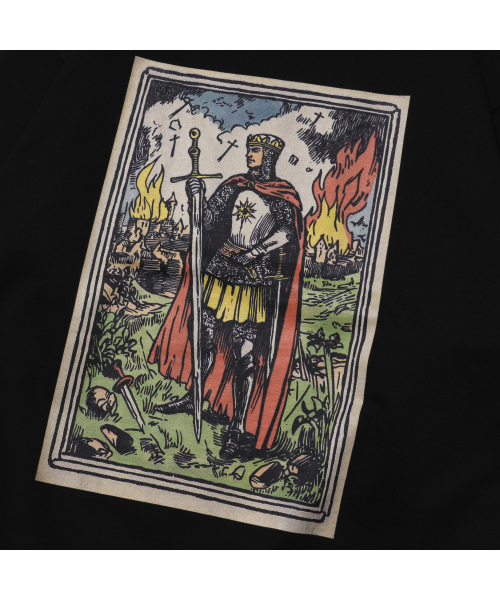 EXTRAORDINARY（エクストラオーディナリー）の「KING TAROT CREWNECK BLACK（スウェット・メンズ・その他・X-LARGE/LARGE/MEDIUM）」の2枚目の写真