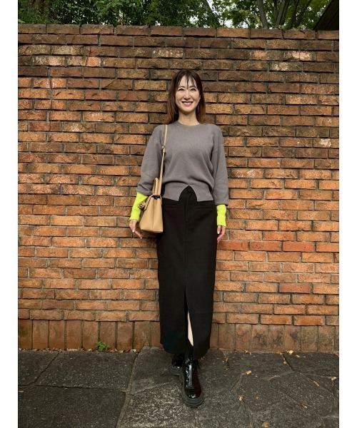 Day and Grade(デイアンドグレイド)の「【前田ゆかセレクト】バイカラーフロントスリットプルオーバー / ストレッチ・ニット(ニット/セーター・レディース・グレー系その他・FREE)」の15枚目の写真