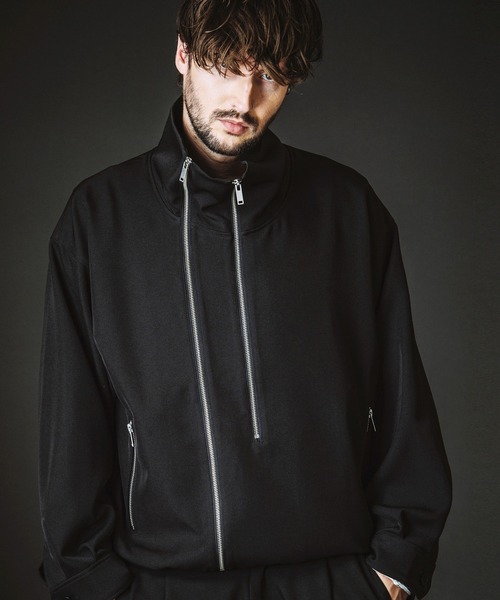 NO ID.(ノーアイディ)の「【NO ID.】Double Zip Big Track Blouson / ダブル ジップ ビッグ トラック ブルゾン(ブルゾン・メンズ・ブラック/グレー・ONE SIZE)」の2枚目の写真