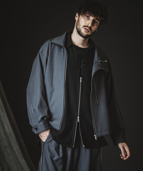 NO ID.(ノーアイディ)の「【NO ID.】Double Zip Big Track Blouson / ダブル ジップ ビッグ トラック ブルゾン(ブルゾン・メンズ・ブラック/グレー・ONE SIZE)」の5枚目の写真